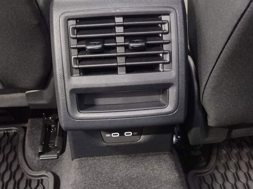 Used 2024 Volkswagen GTI S image 37