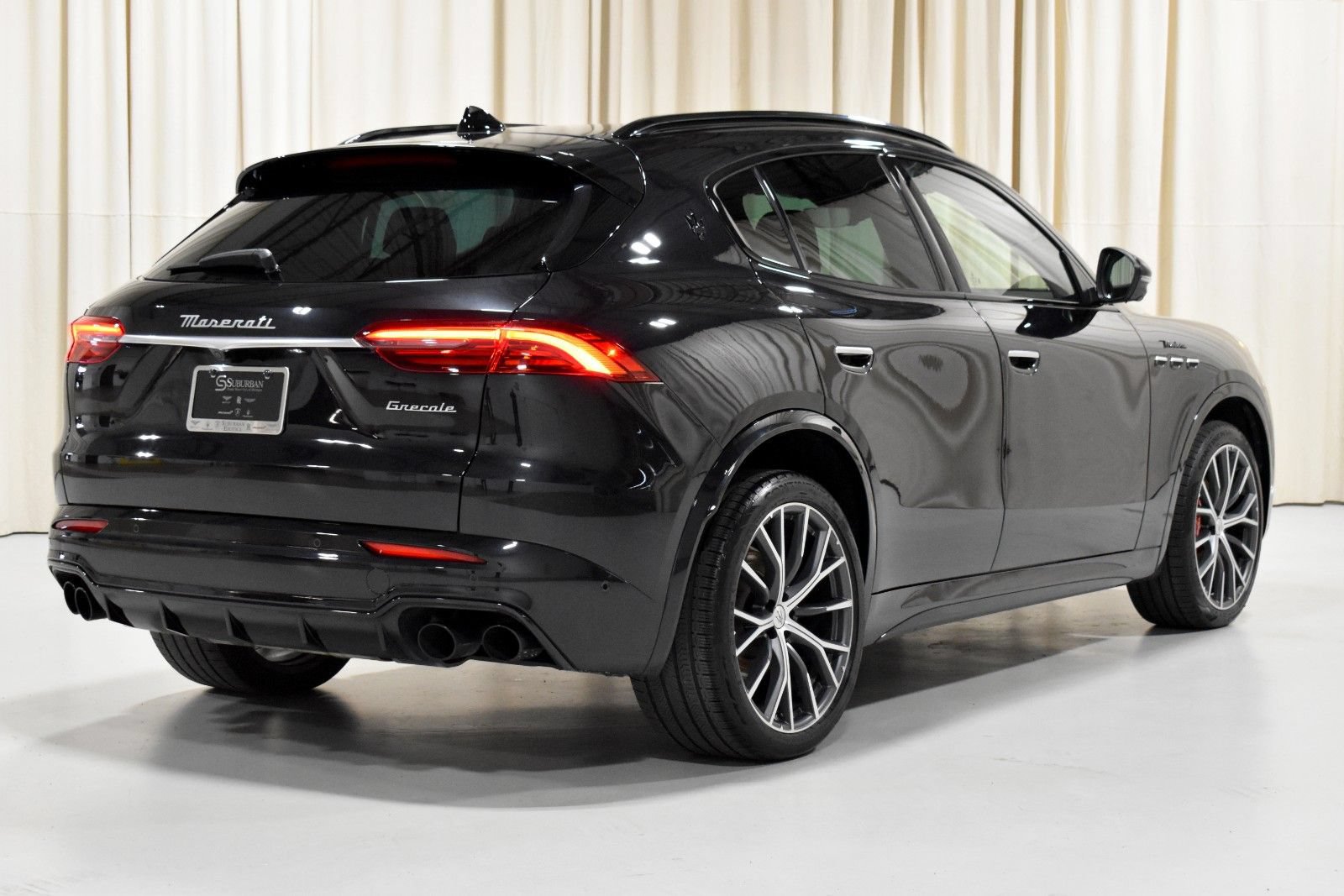 Certified 2023 Maserati Grecale Modena AWD/4WD image 5