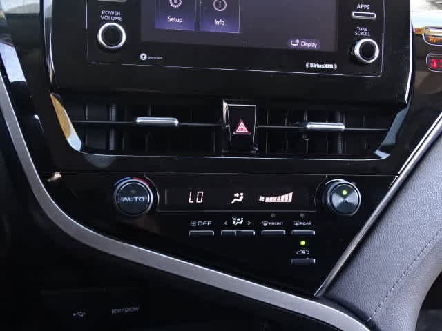 Certified 2021 Toyota Camry SE FWD image 29