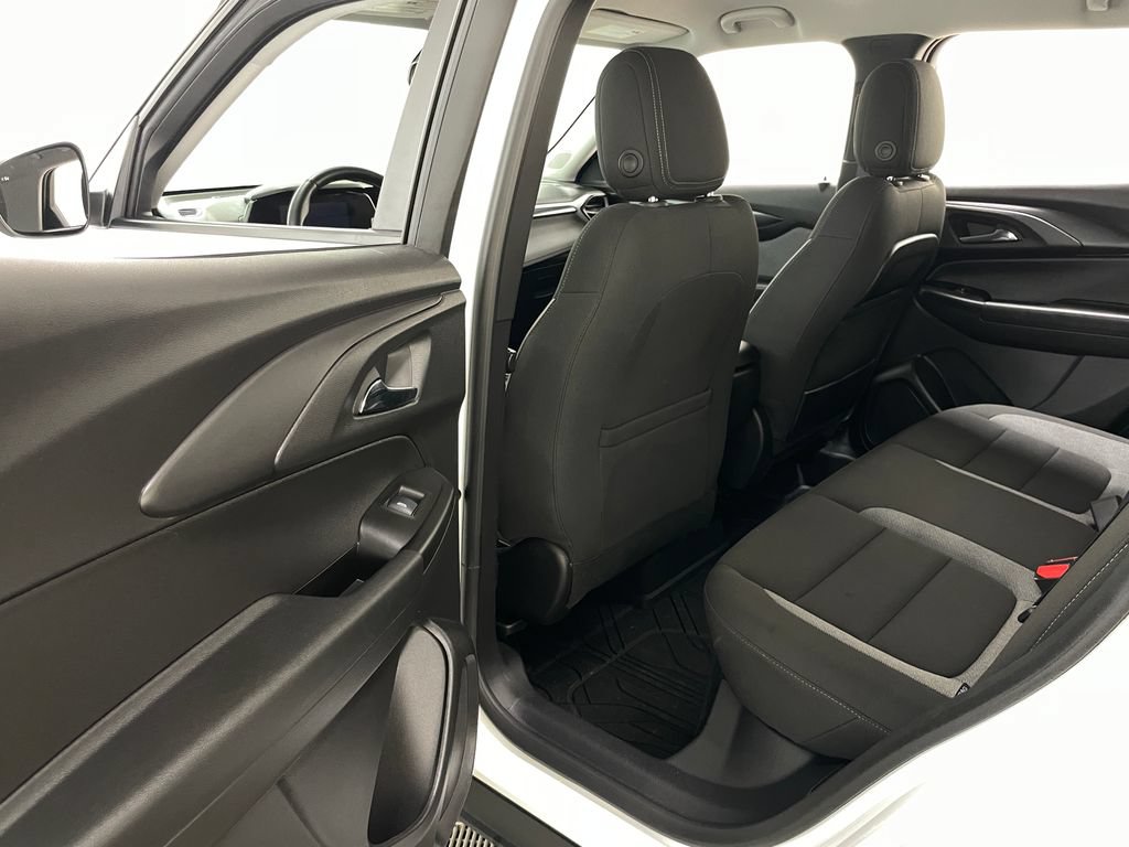 Certified 2025 Chevrolet TrailBlazer LT w/ Convenience Package FWD image 42