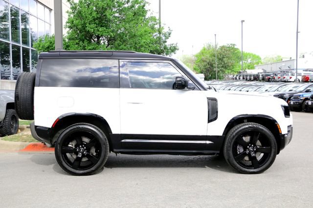 Used 2022 Land Rover Defender 90 X-Dynamic HSE image 4