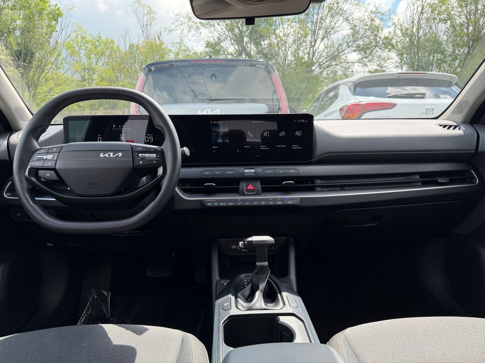 Used 2025 Kia K4 FWD image 17