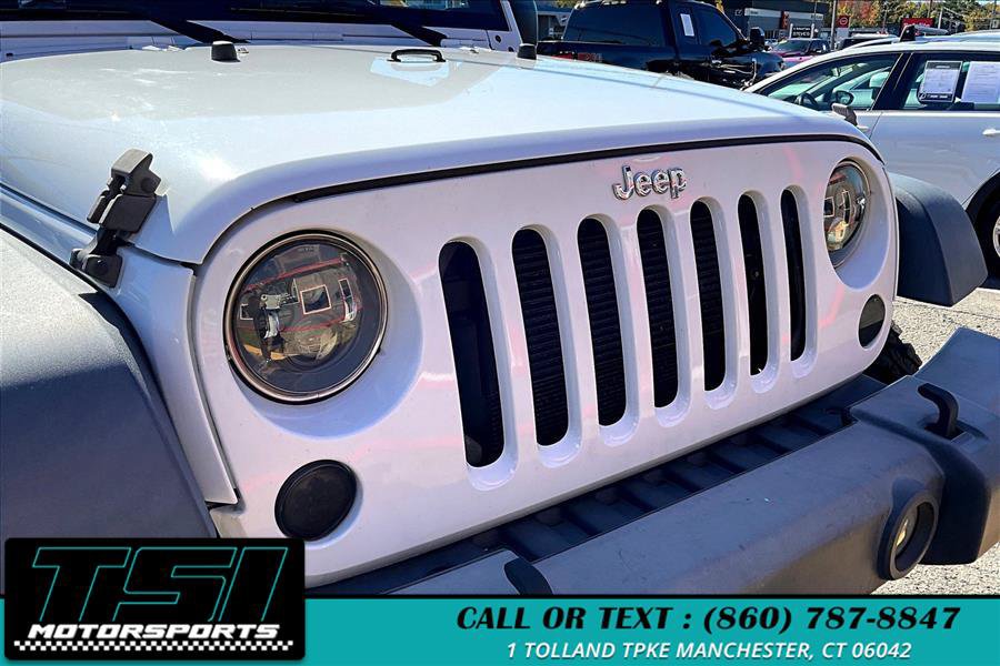Used 2015 Jeep Wrangler Unlimited Sport w/ Quick Order Package 24S AWD/4WD image 29