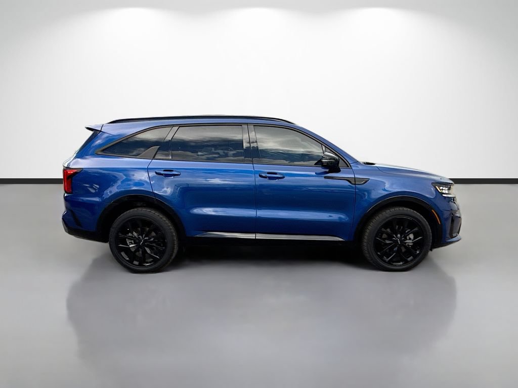 Used 2023 Kia Sorento SX AWD/4WD image 2