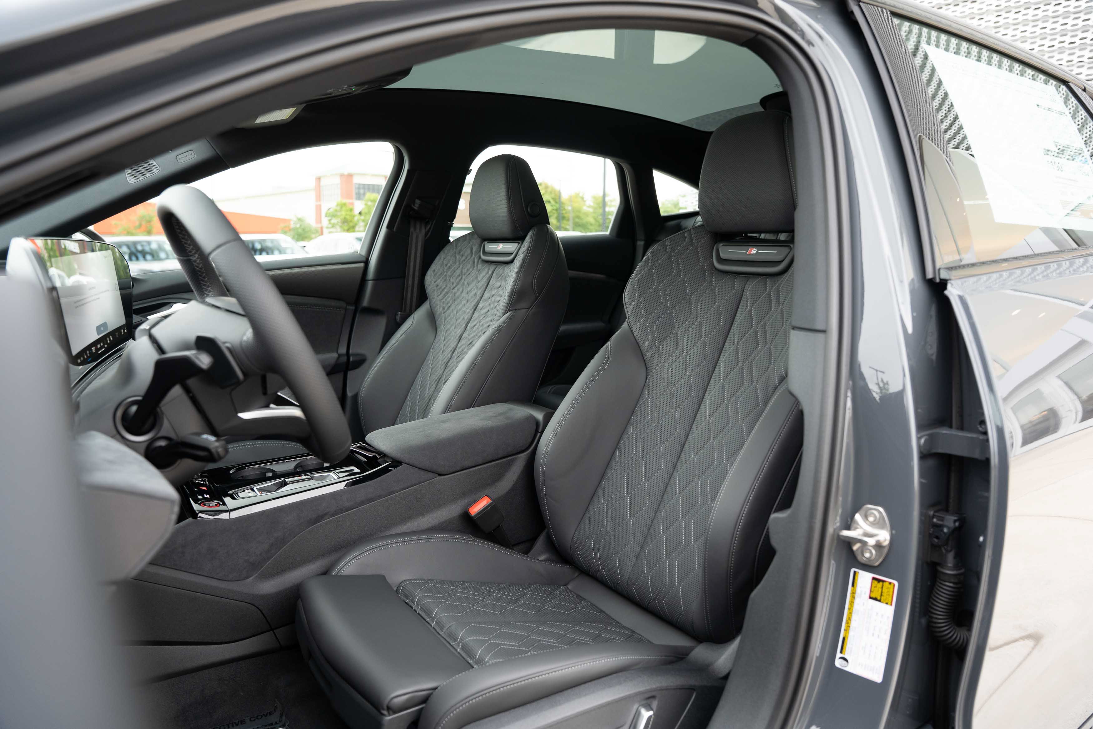 New 2027 Audi S6 e-tron Prestige AWD/4WD image 20