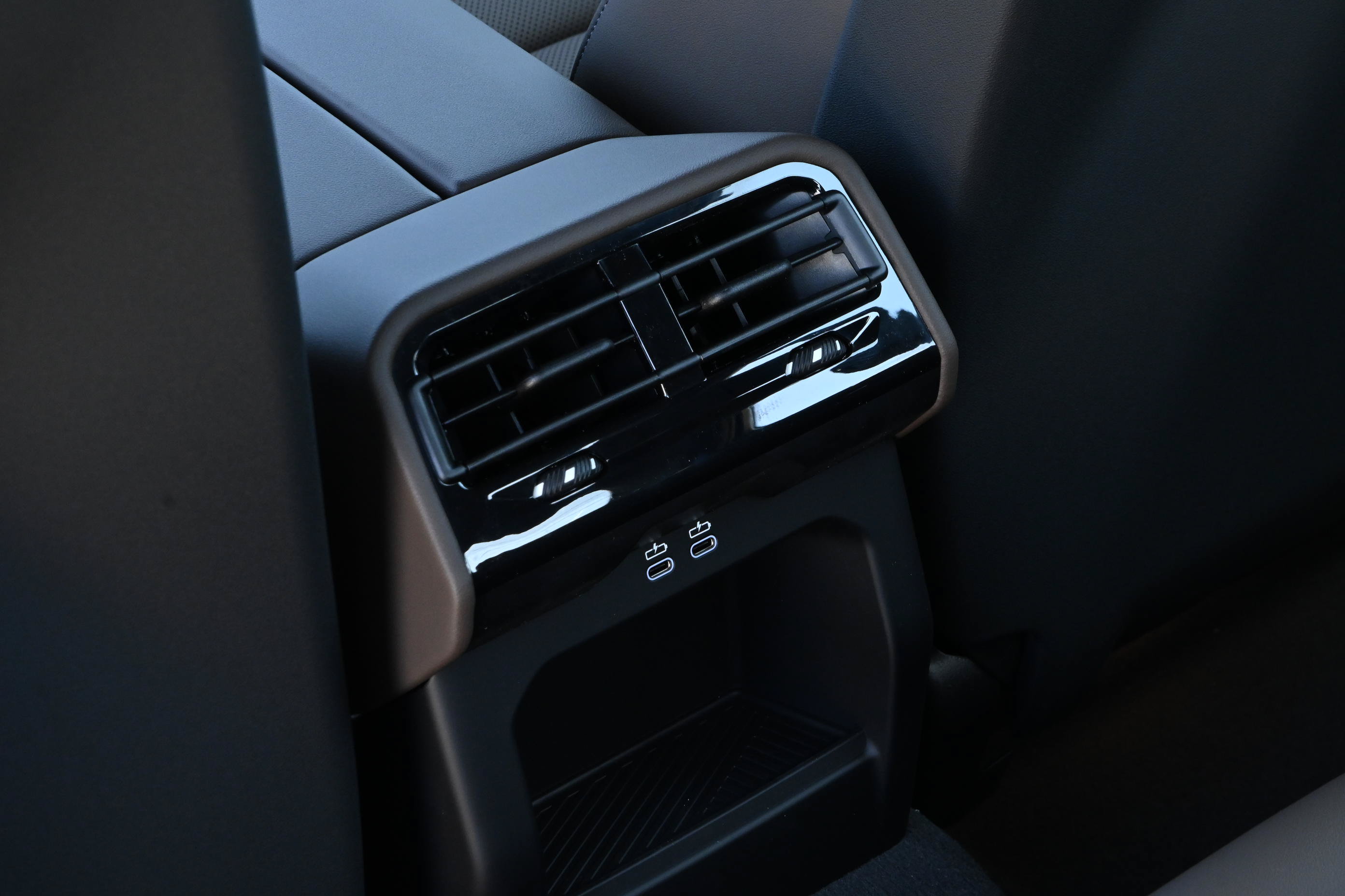 New 2026 BMW 540i xDrive w/ Executive Package AWD/4WD image 26