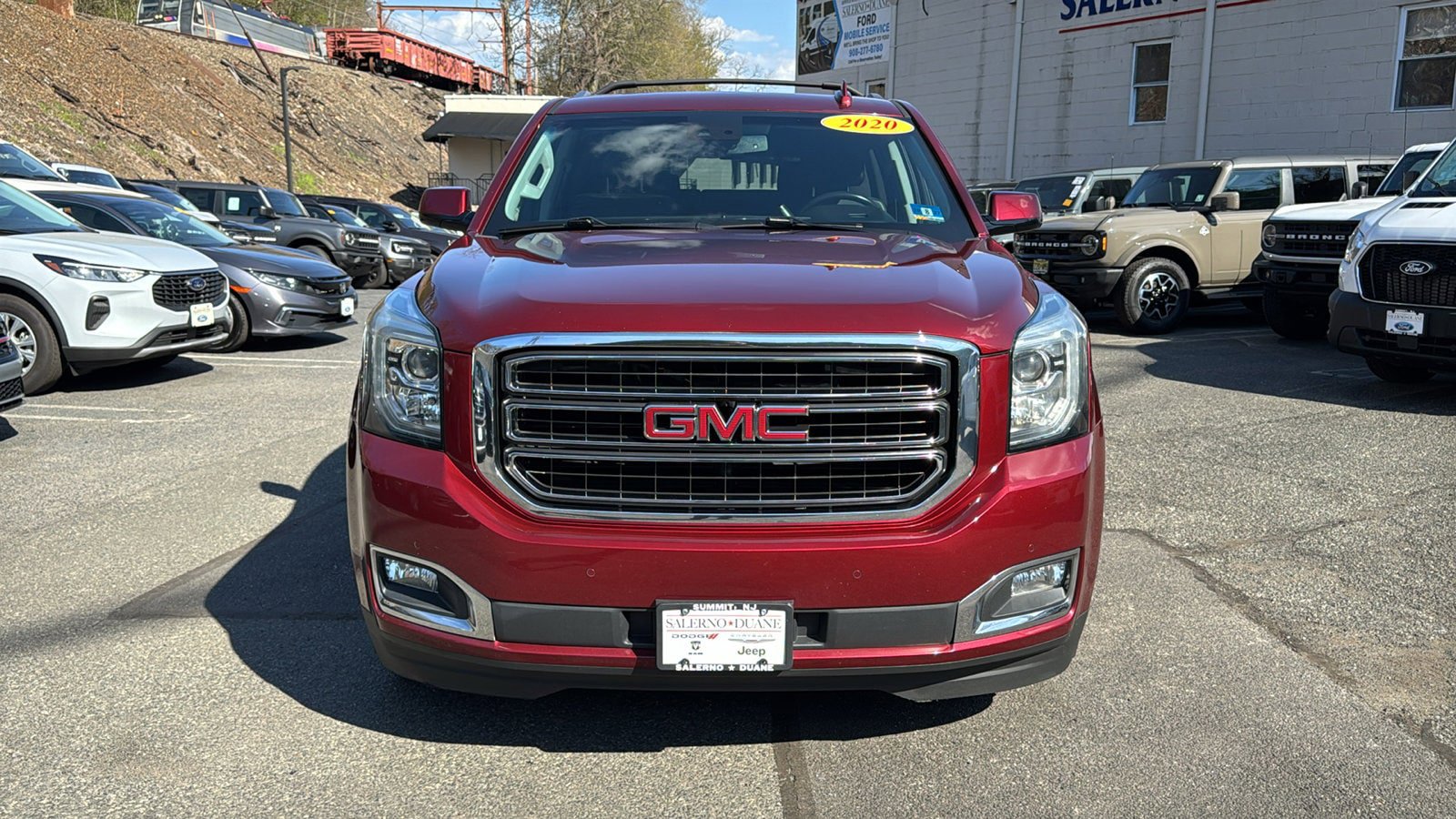 Used 2020 GMC Yukon SLT w/ Open Road Package AWD/4WD image 13