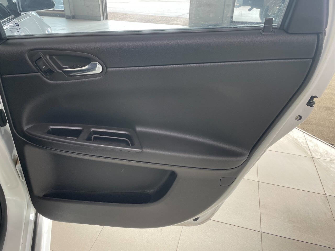 Used 2015 Chevrolet Impala Limited LS image 21