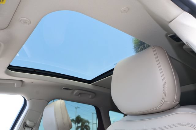 Used 2020 Lincoln Corsair FWD w/ Premium Package image 30
