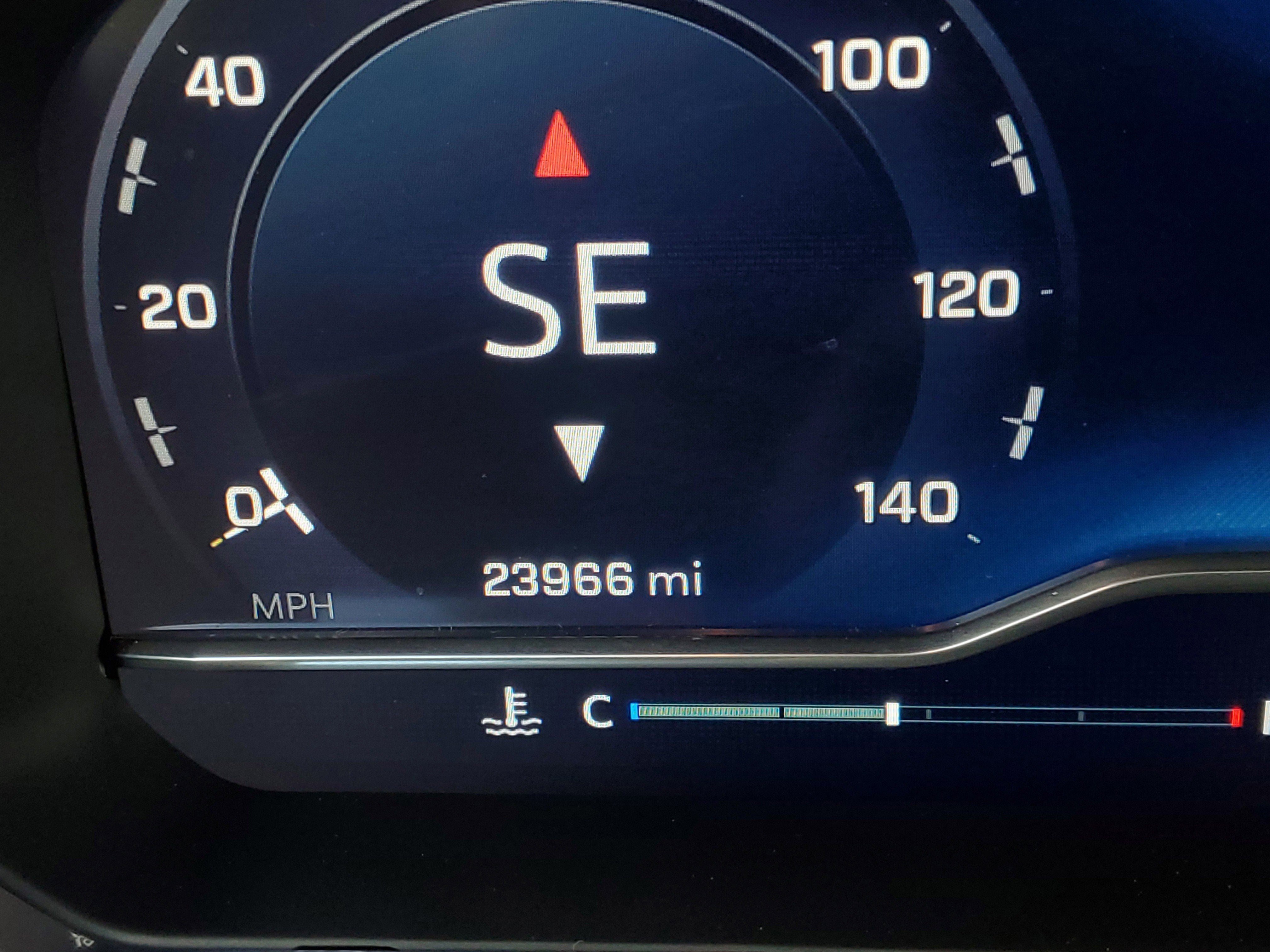 Used 2025 Chevrolet Silverado 1500 LT image 23