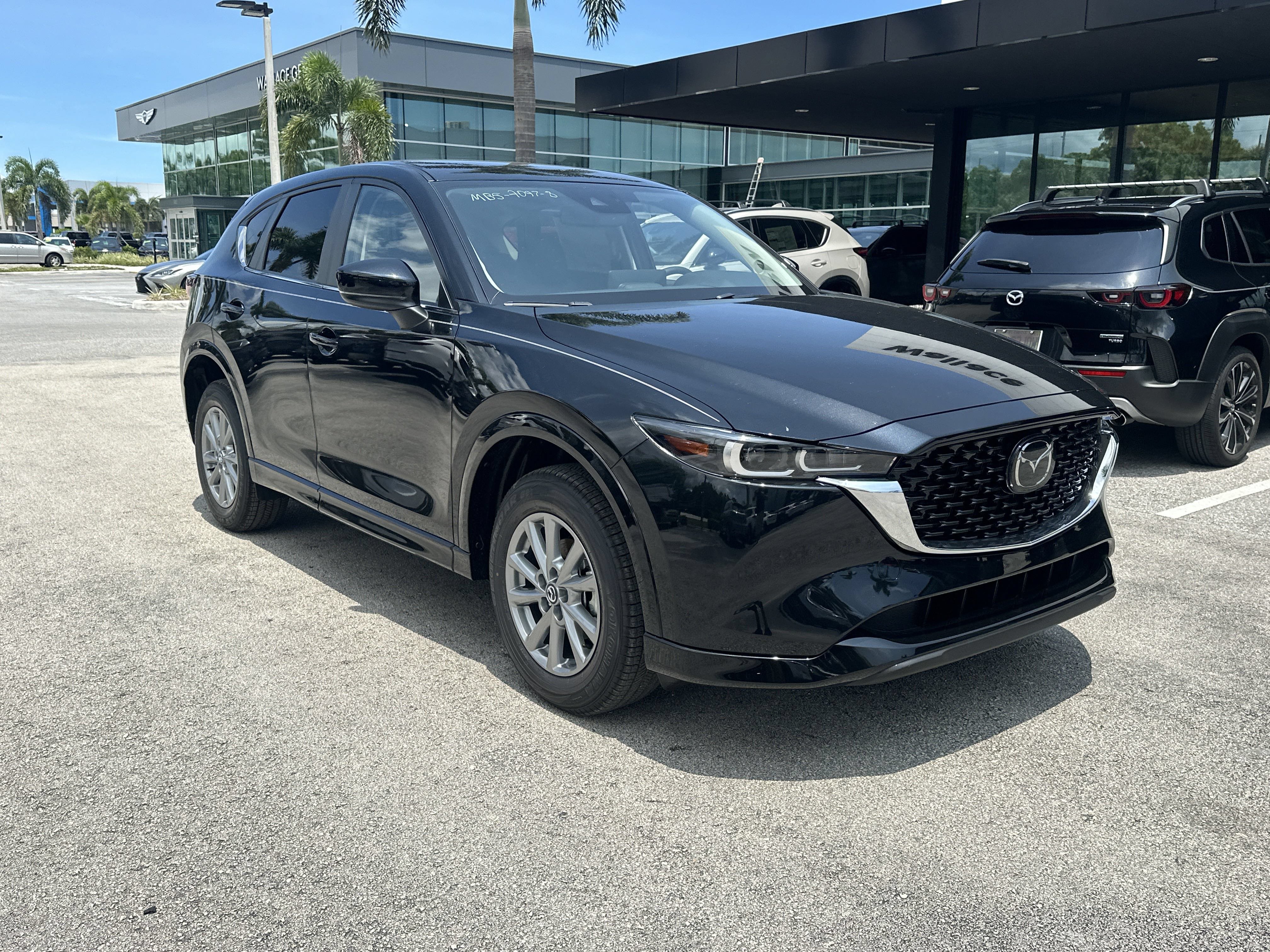 New 2025 MAZDA CX-5 AWD 2.5 S w/ Preferred Package image 4