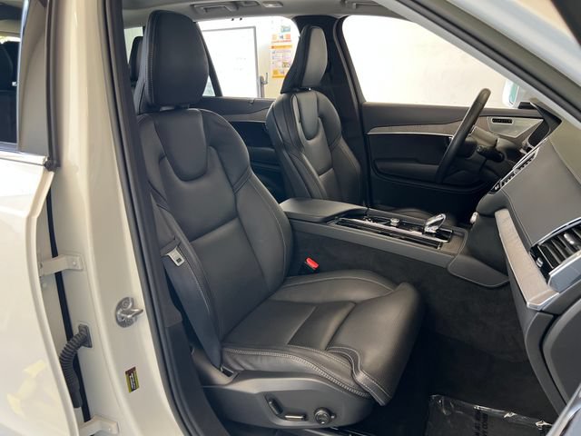 Used 2023 Volvo XC90 B6 Ultimate AWD/4WD image 51
