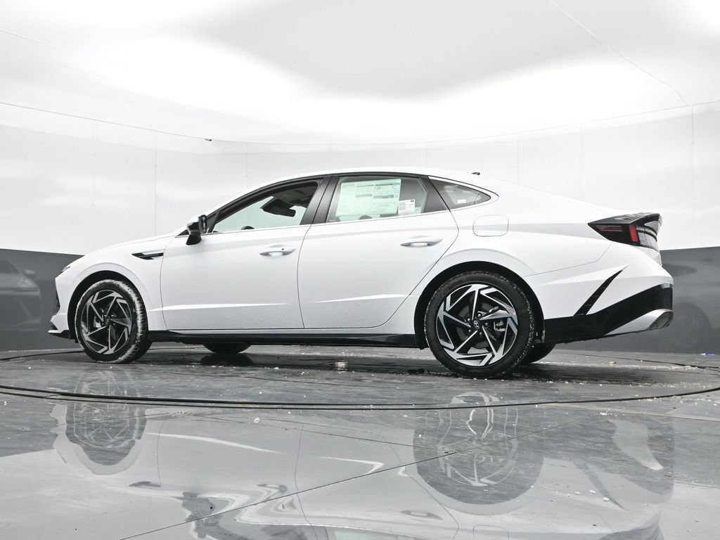 New 2026 Hyundai Sonata SEL FWD image 49