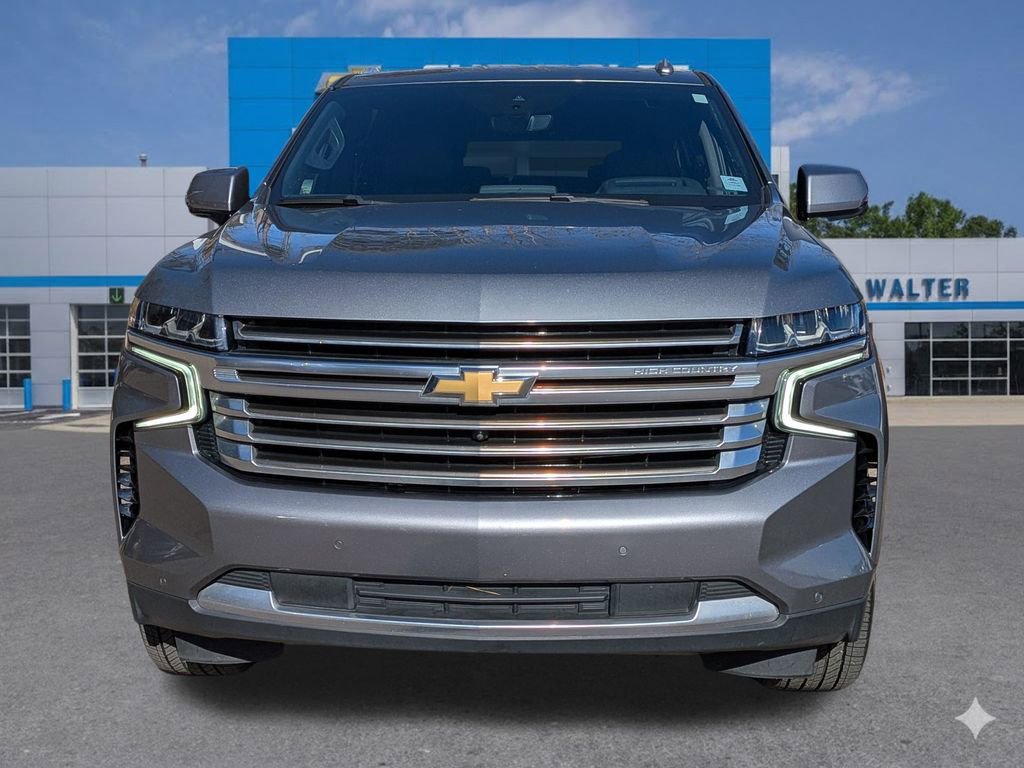 Used 2022 Chevrolet Suburban High Country w/ Premium Package 2 image 9