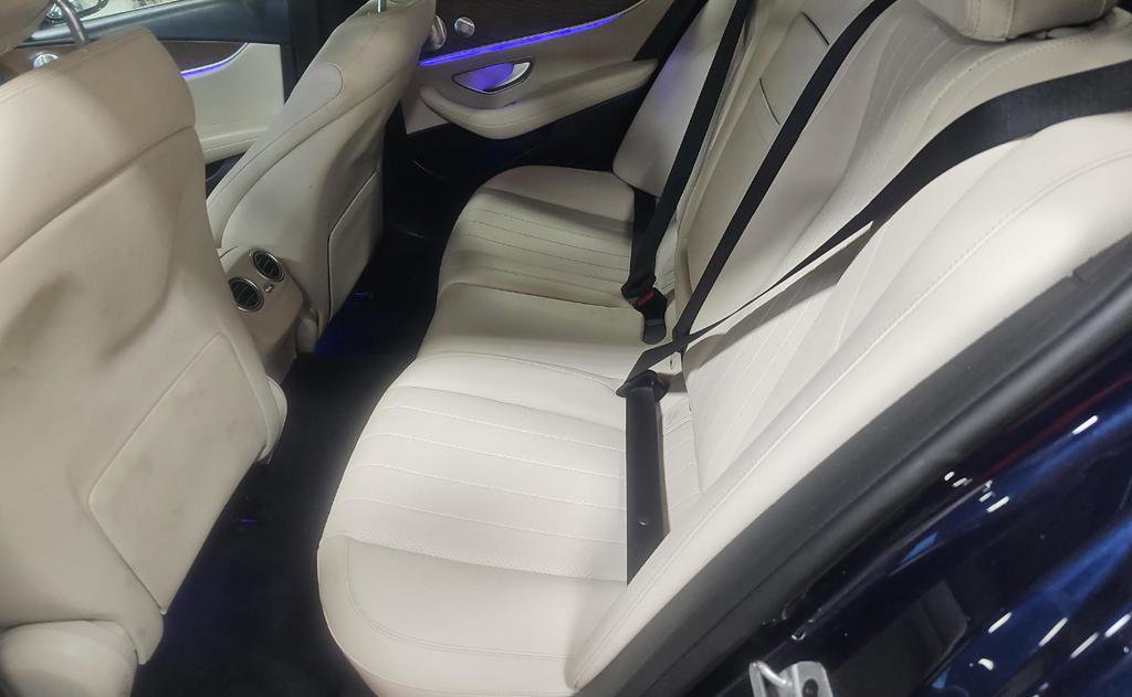 Used 2021 Mercedes-Benz E 350 4MATIC Sedan w/ Premium Package image 9