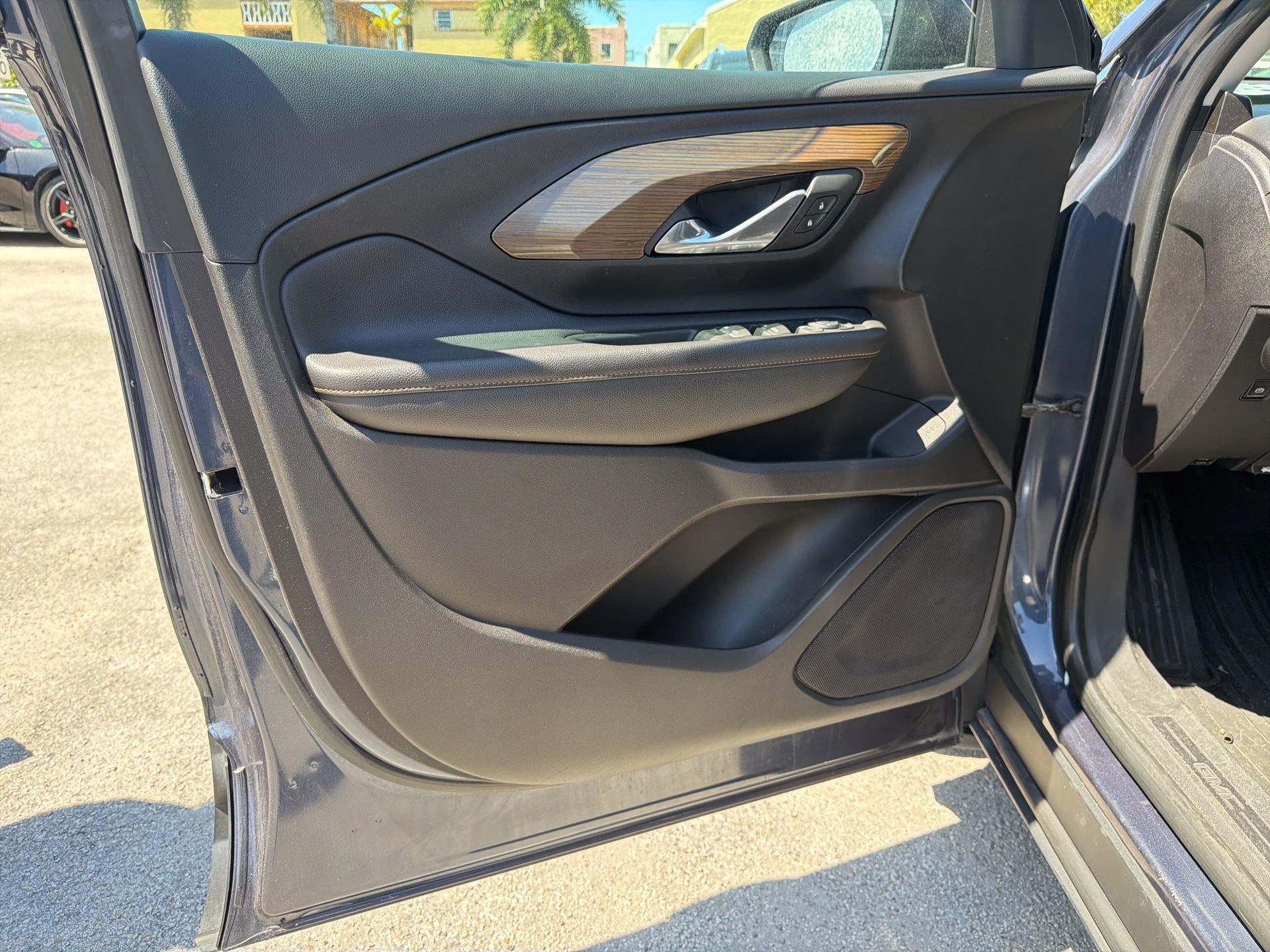 Used 2018 GMC Terrain SLE FWD image 16