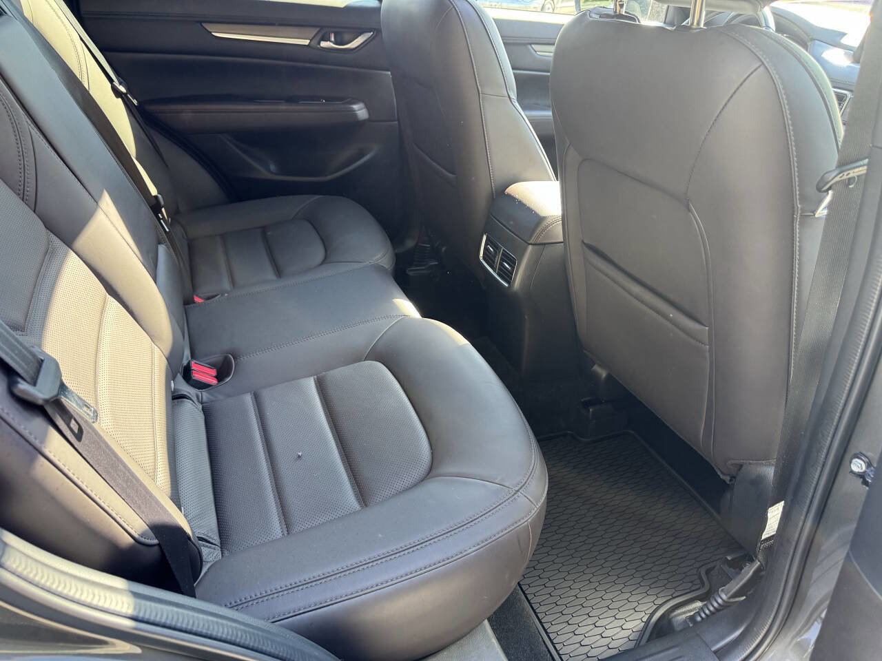 Used 2019 MAZDA CX-5 Signature image 14