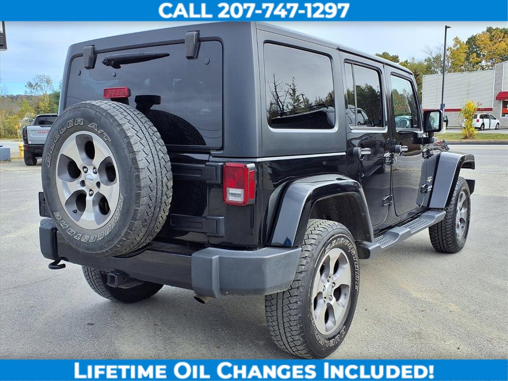 Used 2017 Jeep Wrangler Unlimited Sahara w/ Max Tow Package image 6