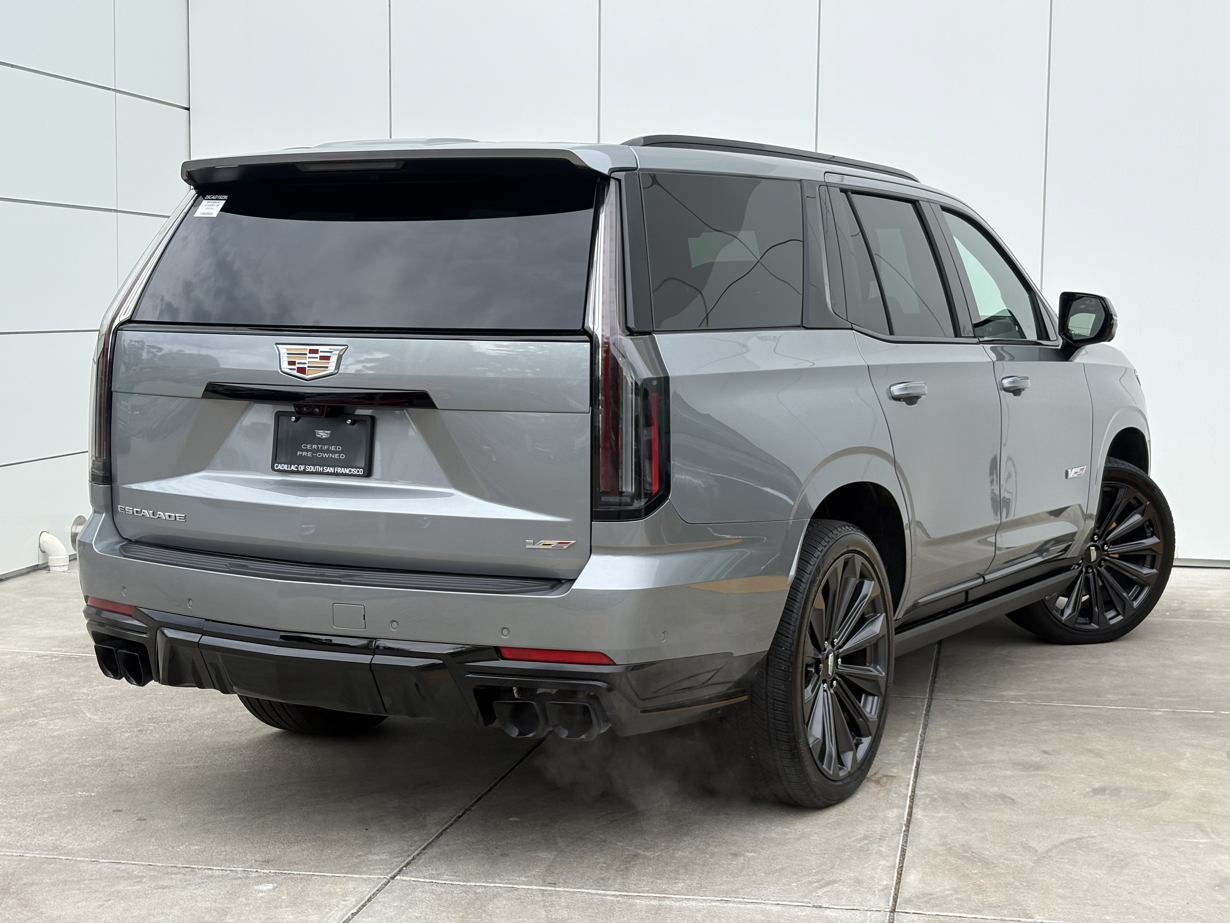 Certified 2025 Cadillac Escalade V AWD/4WD image 7