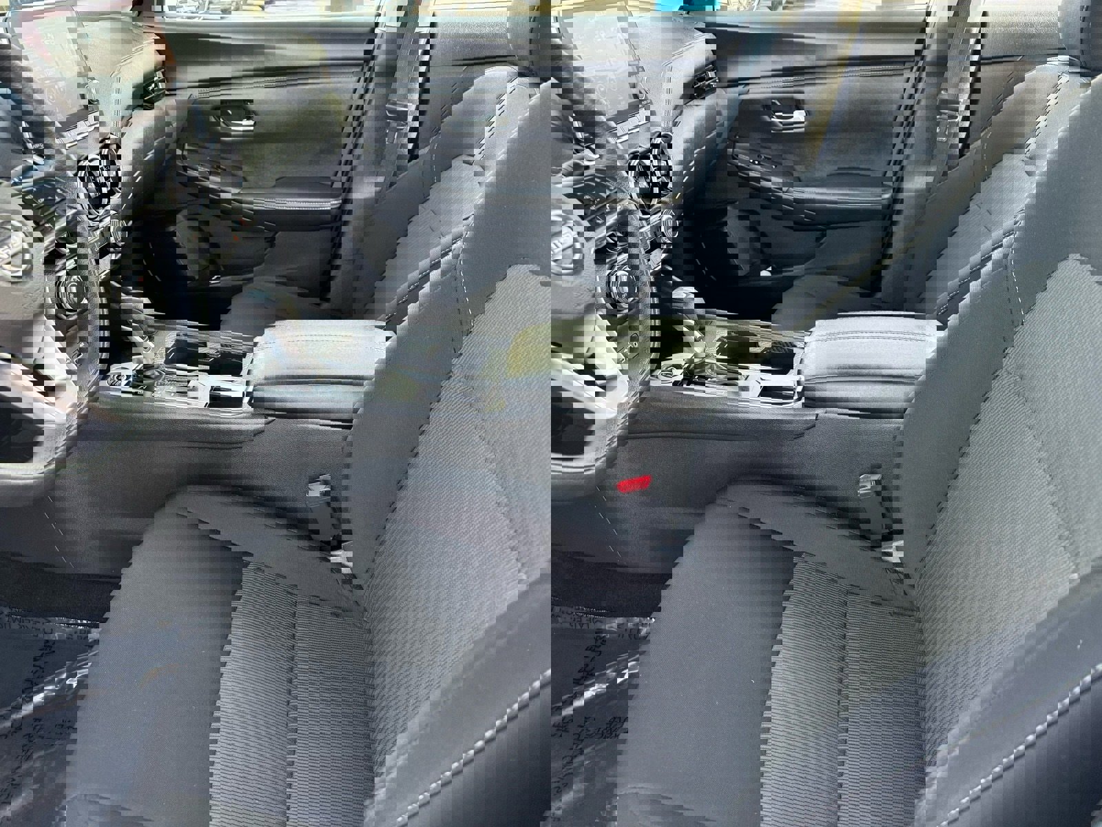 Used 2024 Nissan Sentra SV image 18