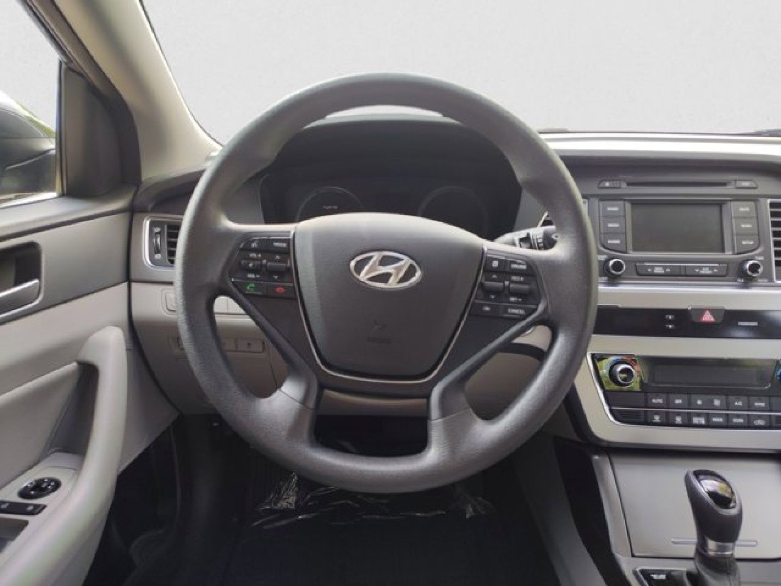 Used 2016 Hyundai Sonata SE image 13