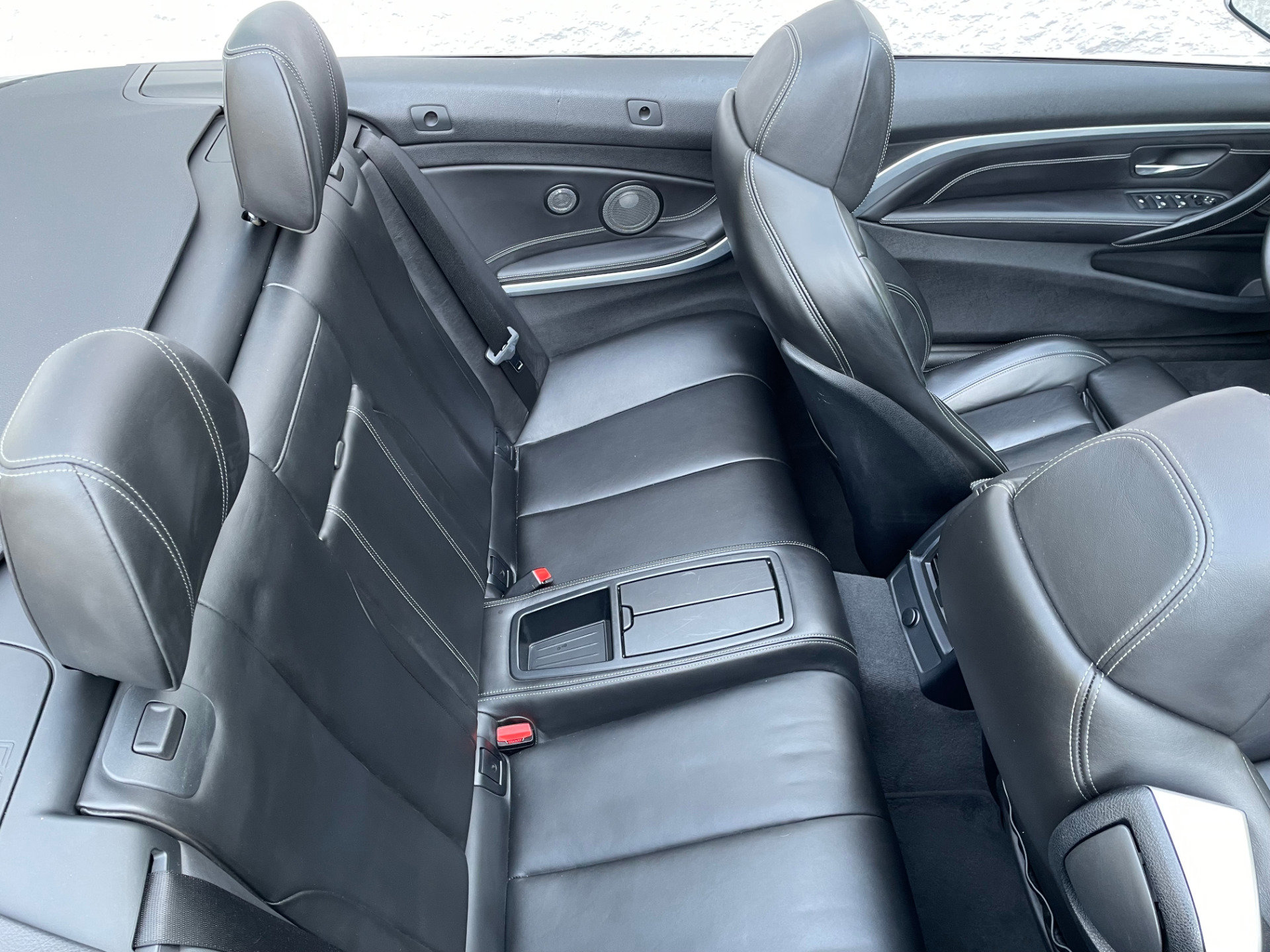 Used 2018 BMW M4 Convertible RWD image 45