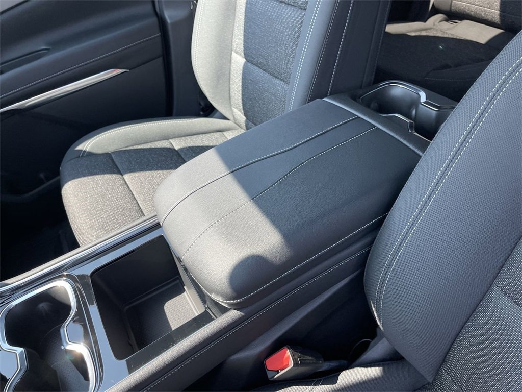 New 2026 Chevrolet Traverse LT w/ Driver Confidence Package image 21