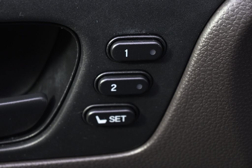 Used 2018 Honda Odyssey EX-L image 22
