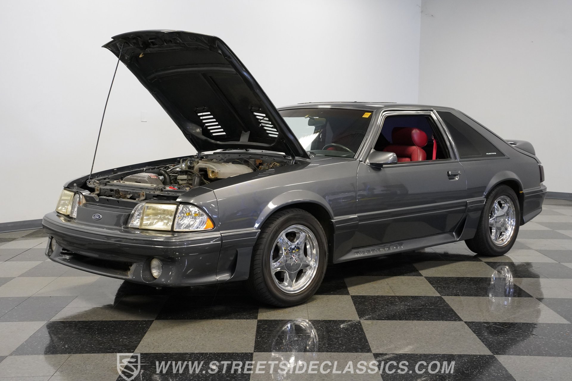 Used 1987 Ford Mustang GT RWD image 32