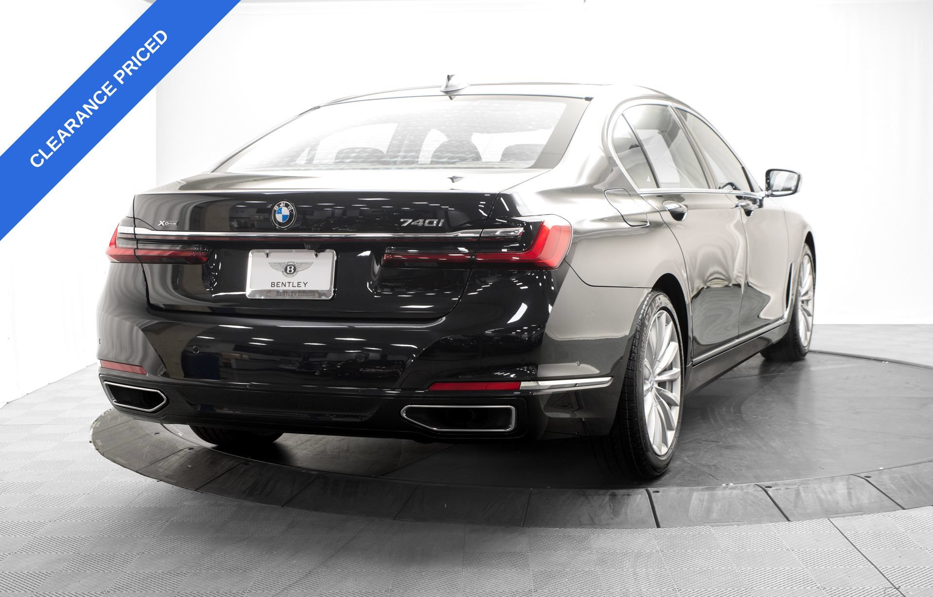 Used 2020 BMW 740i xDrive AWD/4WD image 37