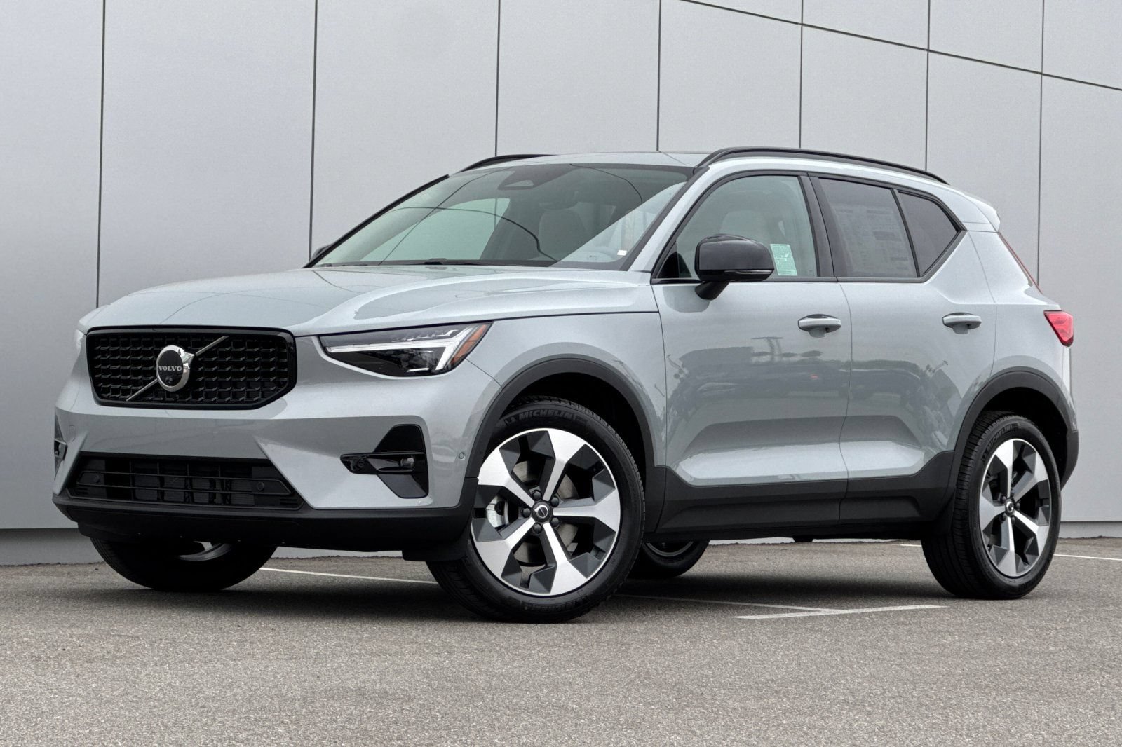 New 2026 Volvo XC40 B5 Plus w/ Protection Package Premier AWD/4WD image 1