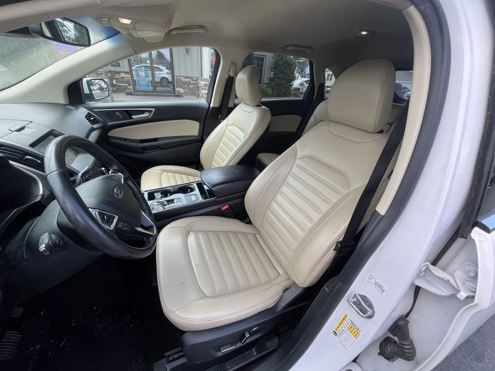 Used 2019 Ford Edge SEL w/ Equipment Group 201A image 10