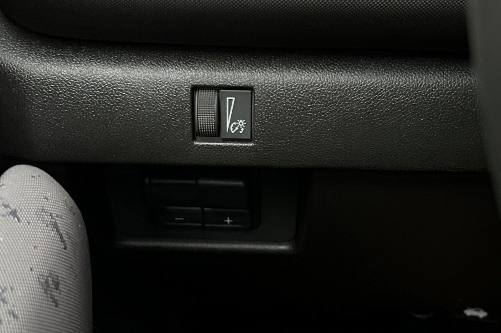 New 2025 Chevrolet Colorado Z71 w/ Midnight Edition image 30