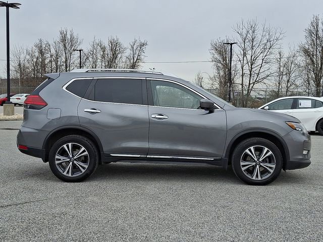 Used 2017 Nissan Rogue SL w/ SL Premium Package image 10