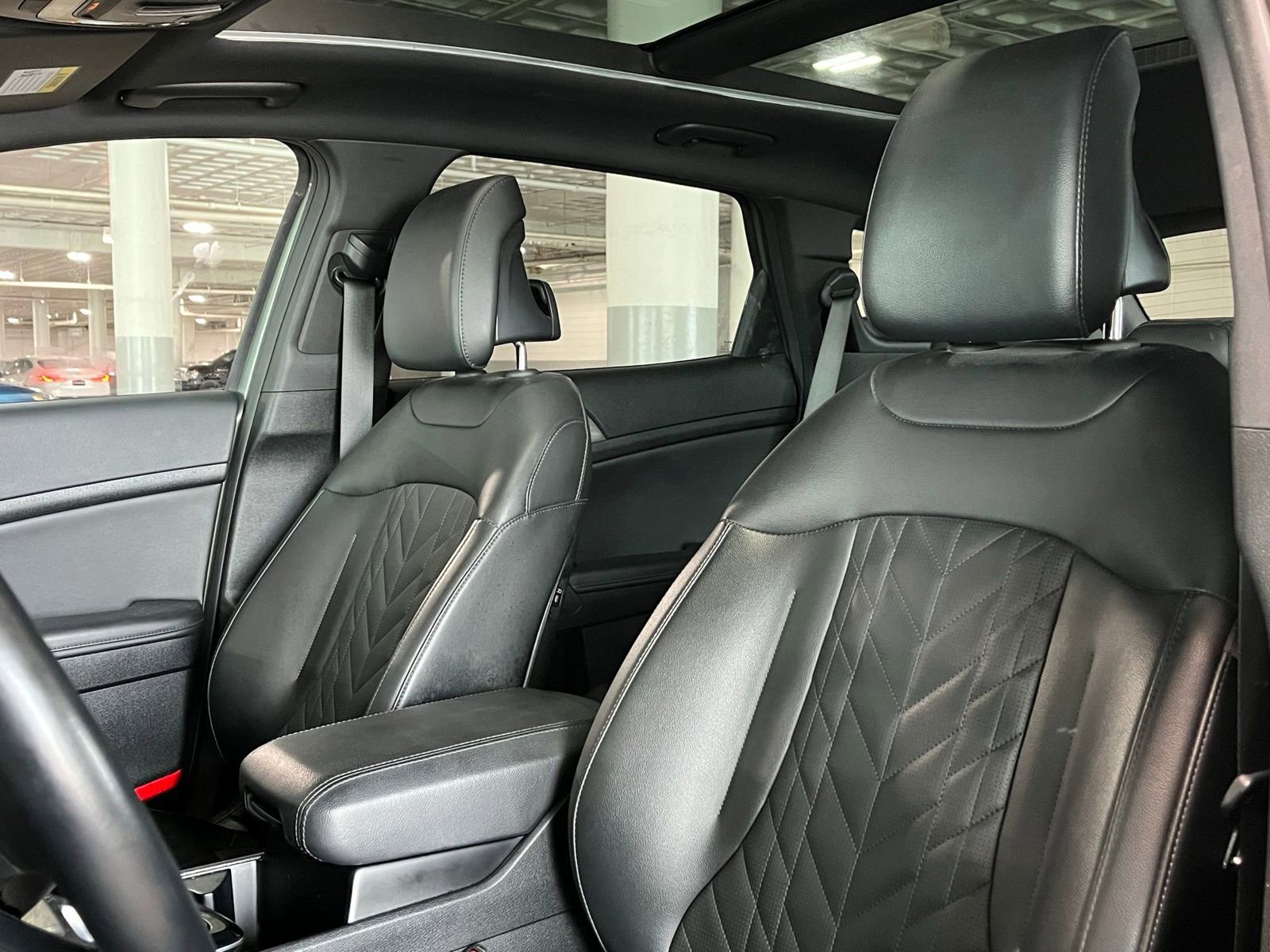 Used 2024 Kia Sportage X-Line w/ X-Line Premium Package image 15