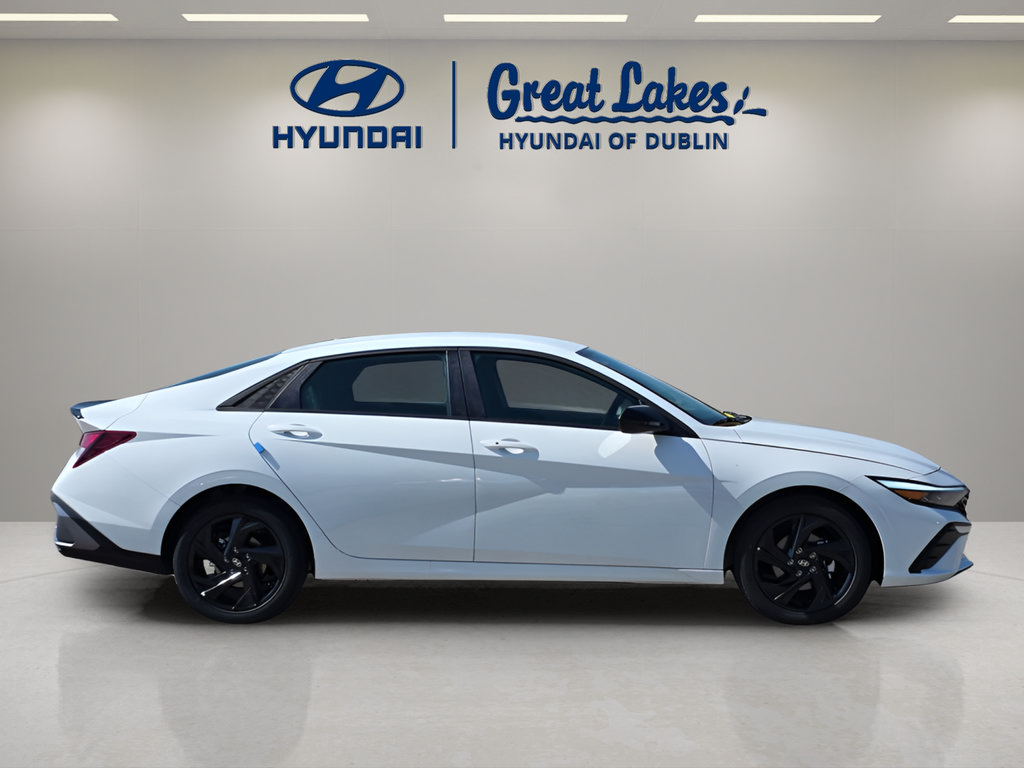 New 2026 Hyundai Elantra Sport FWD image 6