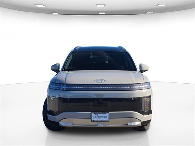 New 2026 Hyundai Ioniq 9 Limited image 2