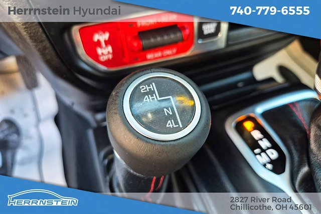 Used 2019 Jeep Wrangler Unlimited Rubicon w/ Dual Top Group image 22