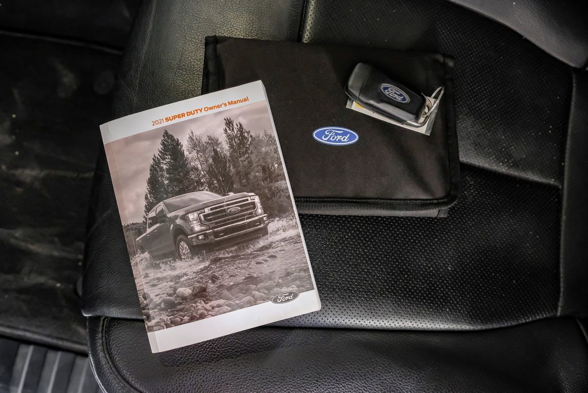 Used 2021 Ford F350 Lariat w/ Chrome Package image 65