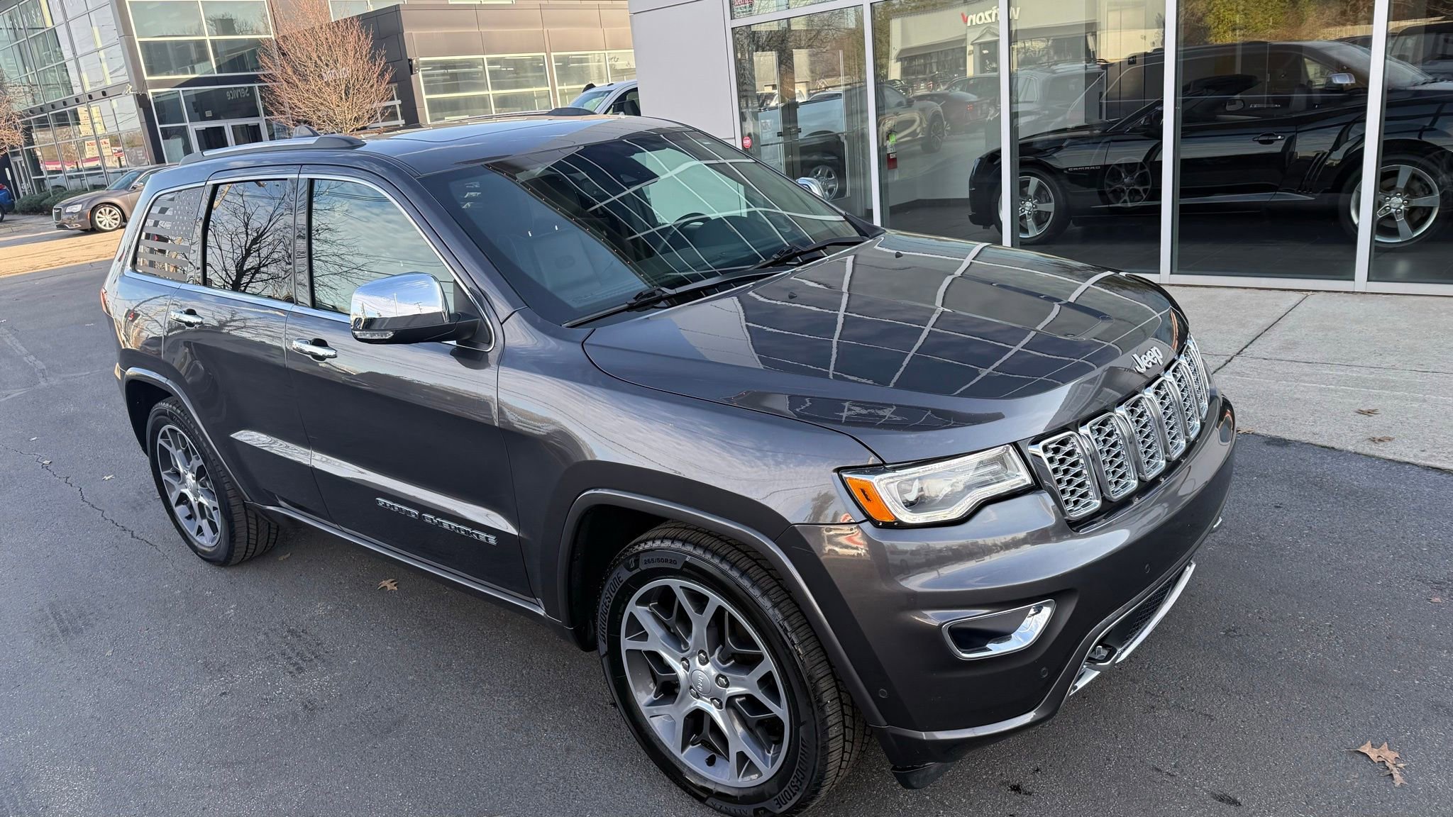 Used 2019 Jeep Grand Cherokee Overland image 10