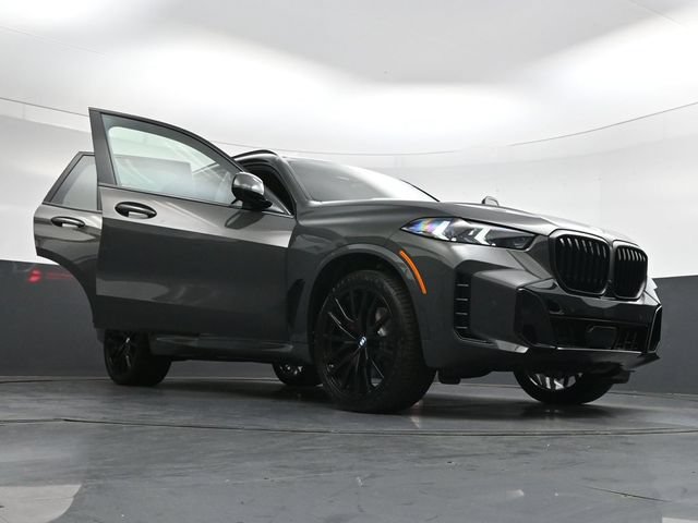New 2026 BMW X5 xDrive40i w/ M Sport Package AWD/4WD image 45