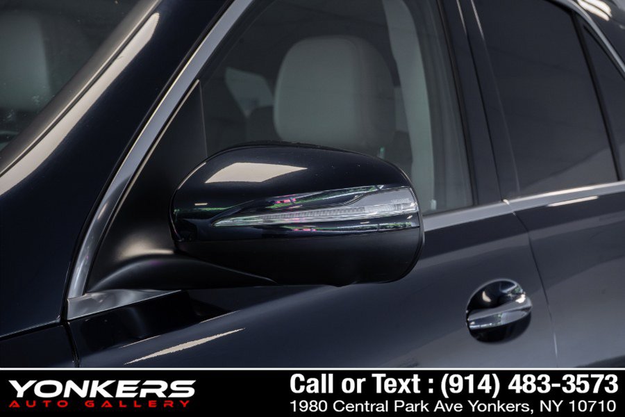 Used 2022 Mercedes-Benz GLE 350 4MATIC w/ Premium Package image 46