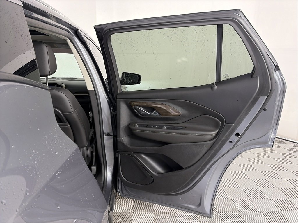 Used 2020 GMC Terrain Denali w/ Denali Premium Package image 28