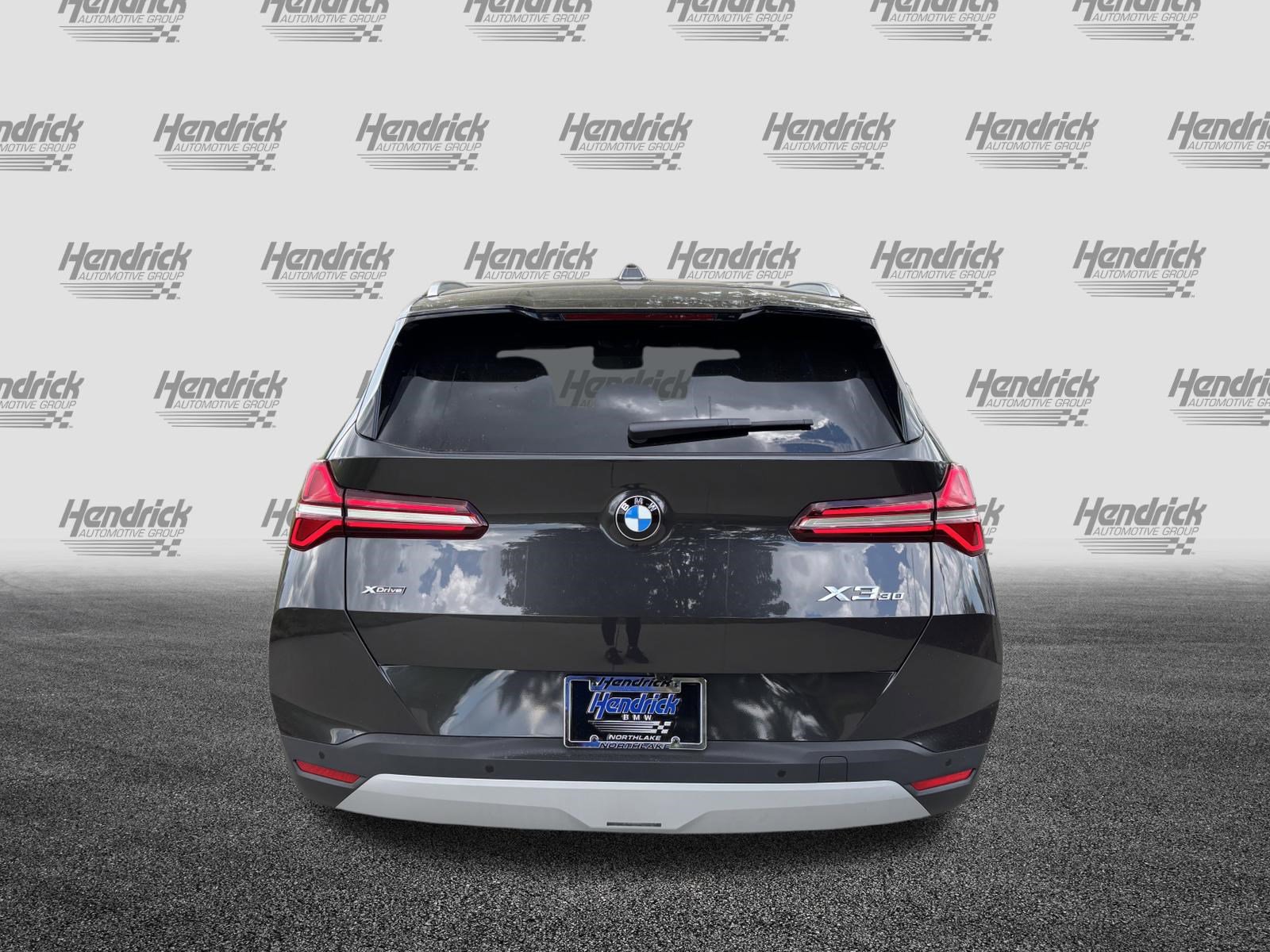 Used 2025 BMW X3 xDrive30i w/ Premium Package image 8