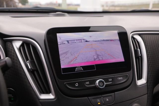 Used 2024 Chevrolet Malibu LT image 16