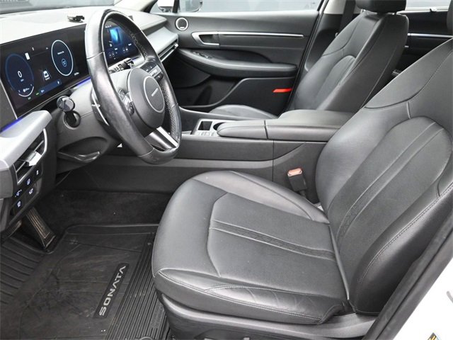 Used 2024 Hyundai Sonata Limited image 17