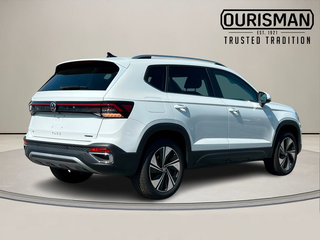 New 2026 Volkswagen Taos SE AWD/4WD image 3
