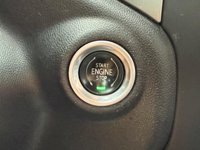 Used 2021 Chevrolet Silverado 1500 RST AWD/4WD image 15