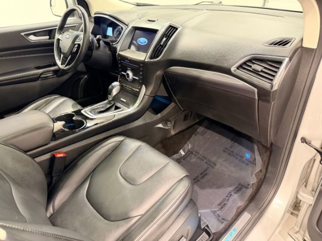 Used 2018 Ford Edge Titanium w/ Technology Package image 50