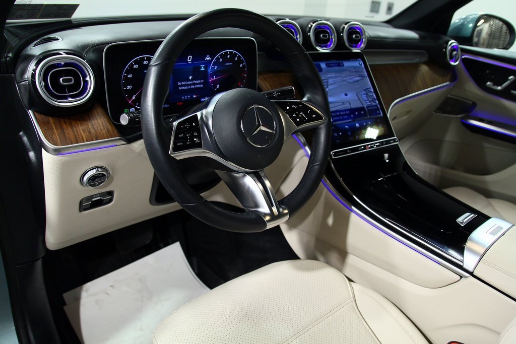 Used 2025 Mercedes-Benz GLC 300 GLC 300 image 5